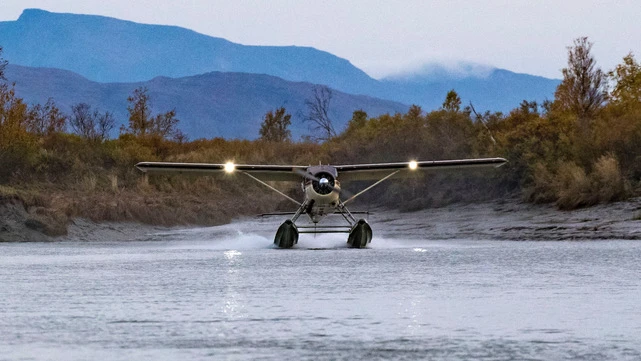 DHC-2 Beaver on the lake